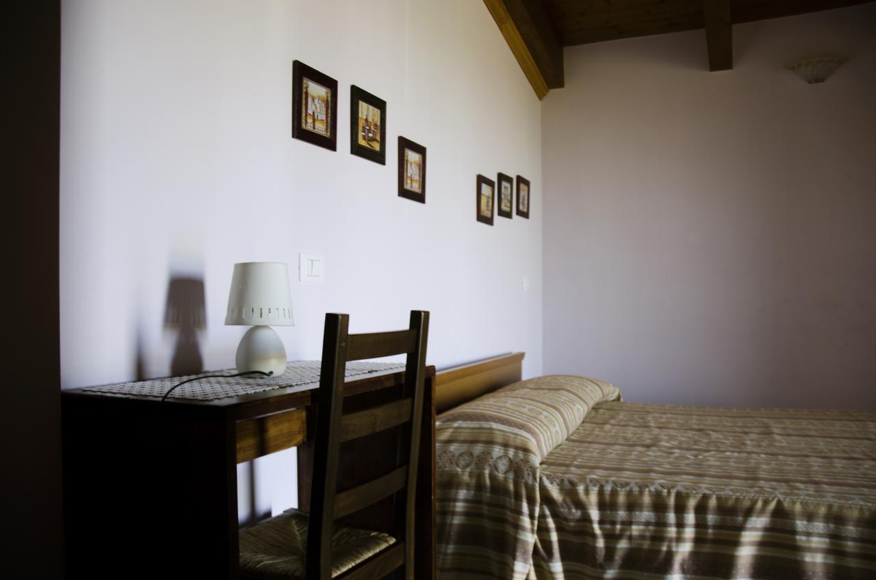 Lo Scacciapensieri Guest House ฟรานคาวิลลา อัลมาเร ภายนอก รูปภาพ